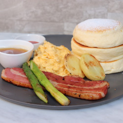 GINZA Cafe Hanon 2枚目