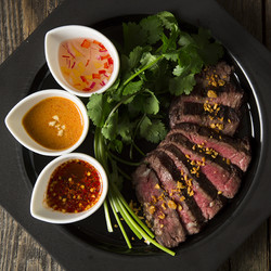 クィーンオブタイランド 銀座(Queen Of Thailand【旧店名】ジムトンプソンズ テーブル タイランド) 6枚目