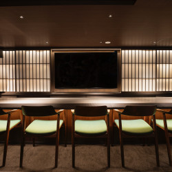 ハモれるカラオケバー 鱧(ハモ) 西麻布本店 1枚目