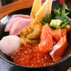 北の鮮魚便 北海丼 園田店 3枚目