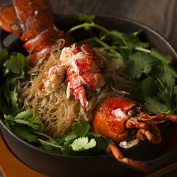 クィーンオブタイランド 銀座(Queen Of Thailand【旧店名】ジムトンプソンズ テーブル タイランド) 1枚目