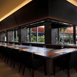 鉄板焼 シギラブルー 2枚目