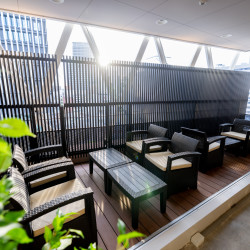 シーシャ カフェ&バー C.STAND（シースタンド）難波店 3枚目