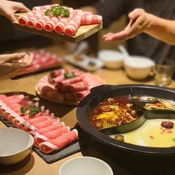 薬膳火鍋しゃぶしゃぶ 小尾羊 巣鴨店 1枚目
