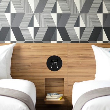 ザ・ビー ⼤阪 御堂筋 3枚目