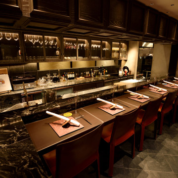 海栗とワイン TSUKIHI 2枚目