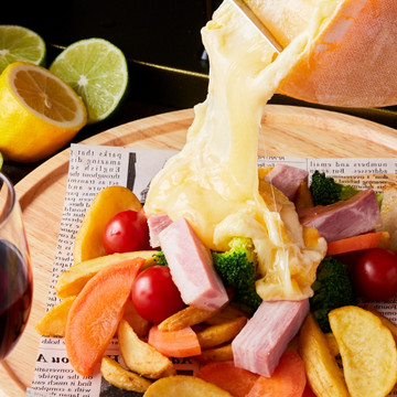 肉バルアモーレ 新宿店 1枚目