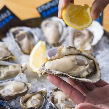 BACARO CARBON oyster bar 3枚目