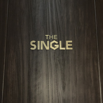 THE SINGLE 赤坂 1枚目