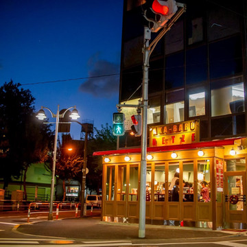 赤バル レッツェ 池袋店 1枚目