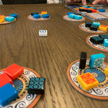 ゲームカフェ ぶんぶん 1枚目