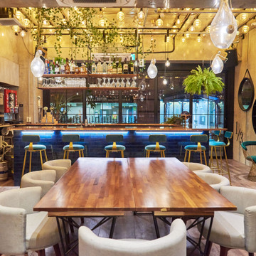 リニューアル The 1/3rd Café &Bar 1枚目