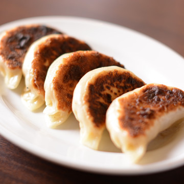 新宿駆け込み餃子 名駅東口店 2枚目