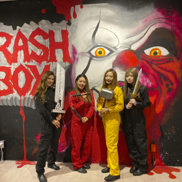 CRASH BOX 心斎橋店 1枚目