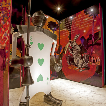 絵本の国のアリス 2枚目