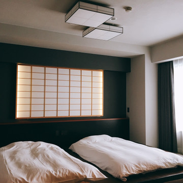 ニッシン・ナンバ・イン 3枚目