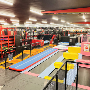 トランポリンパークMr.JUMP松戸店 2枚目