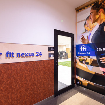 フィットネクサス 24 3枚目