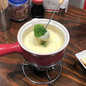 東京から揚げバル 3枚目