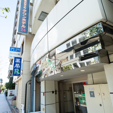 横浜桜木町タウンホテル24 1枚目